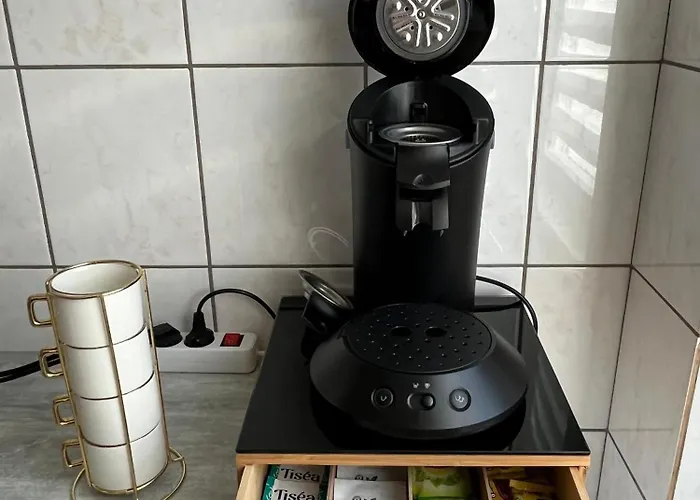 Chez Celine Apartment